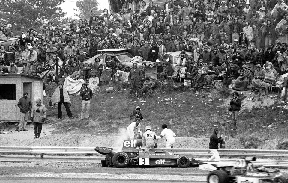 38-mp-1974-101-jody-scheckter_rgb_gross-5