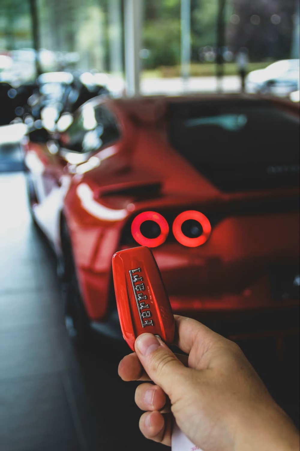 Ferrari Key viktor theo 0hPxXa82y I unsplash scaled 1