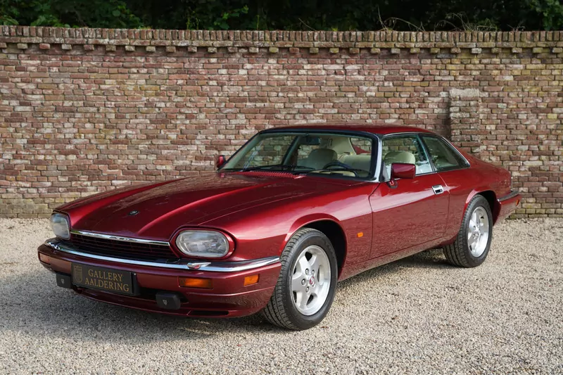 jaguar xjs 4 0 coupe 26 743 km 1994