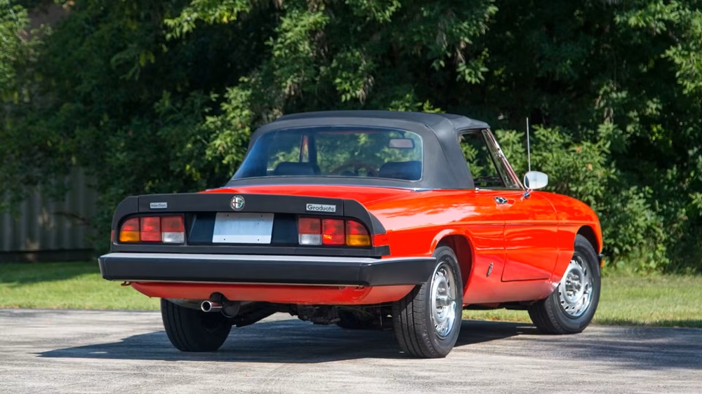 1985 Alfa Romeo Graduate 1