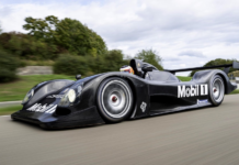 Porsche Brings LMP 2000 Racing Car To Life After 25 Years