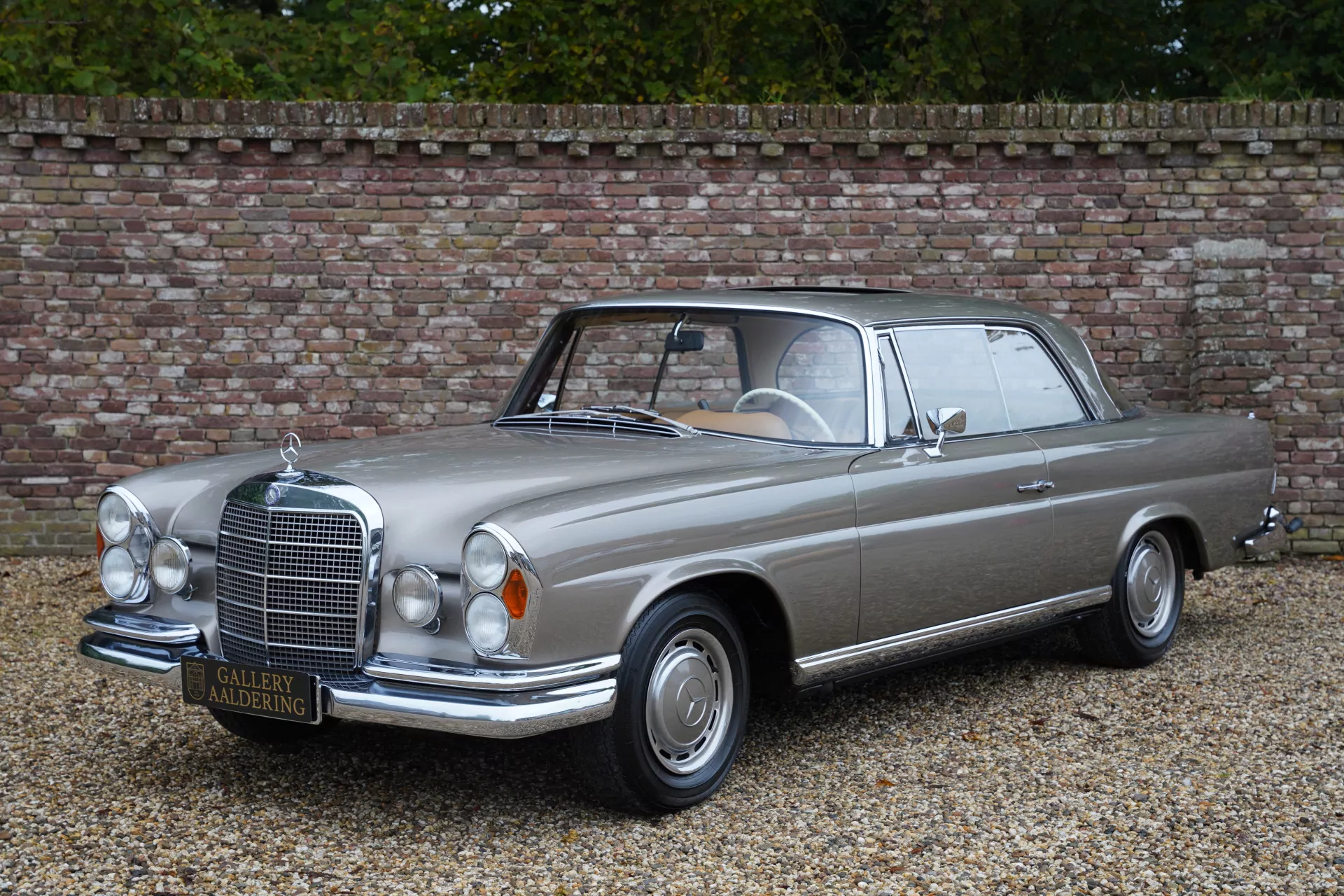 mercedes benz 280 se coupe hochkuhler 1968