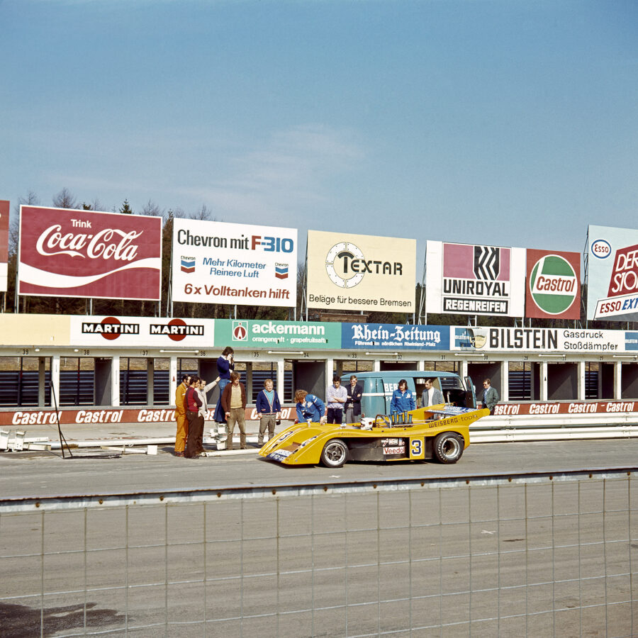 13-nr-1973-helmut-kelleners-mclaren-m20-chevrolet_cmyk