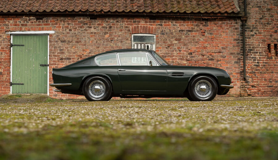 1971 Aston Martin DB6 MK2