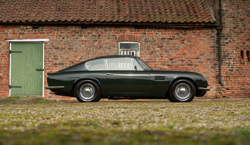 1971 Aston Martin DB6 Mk2