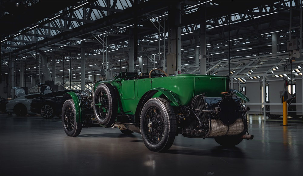 Speed Six Continuation & Continental GTC To Debut At Retromobile