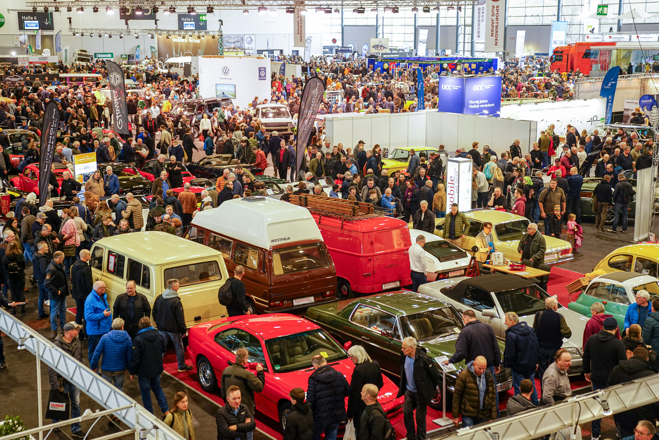 Volle Hallen bei der Bremen Classic Motorshow 2025cM3B GmbH Sven Wedemeyer scaled