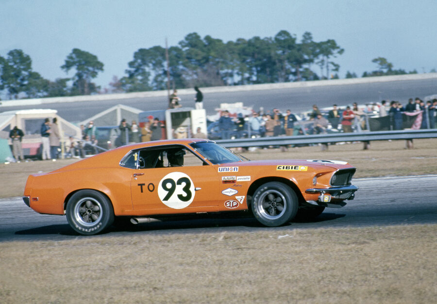 17-db-1970-310-jim-harrell-mustang_cmyk-2
