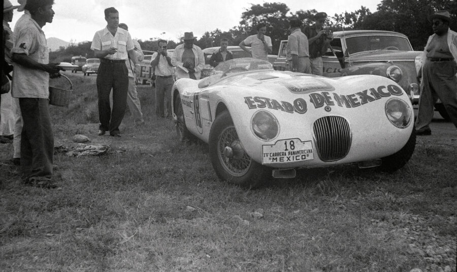 20-cp-1953-031-francisco-ibarra-jaguar-c-type_cmyk-2