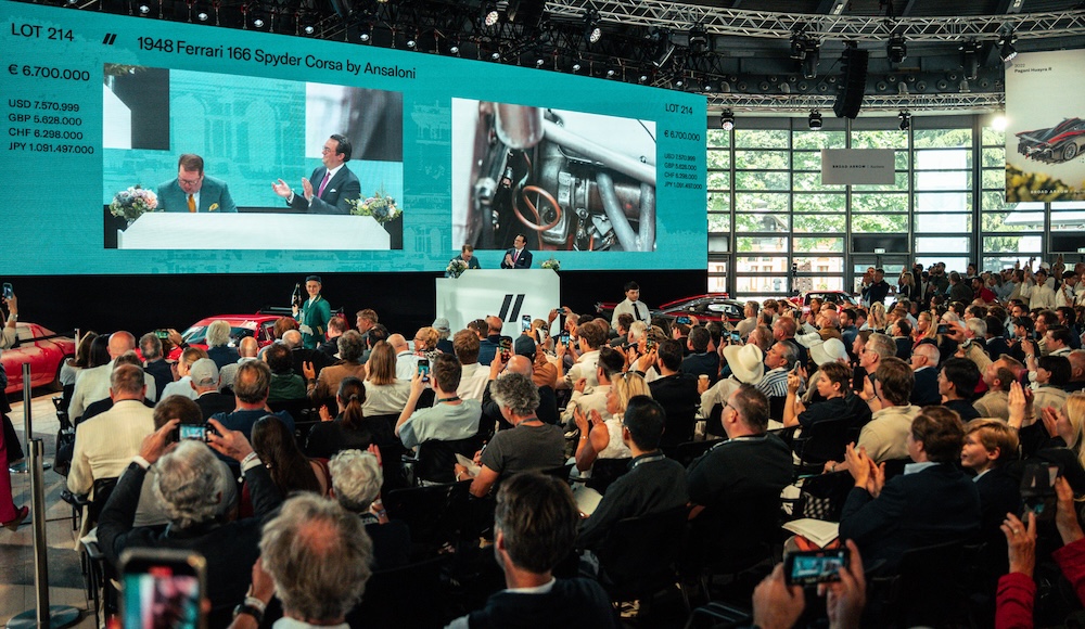 Auction Records At Broad Arrow’s Concorso D’Eleganza Villa D’Este Auction
