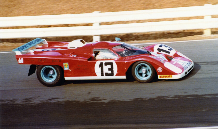 31-rs-1968-012-mike-parkes-entering-turn-6-luke_cmyk-2
