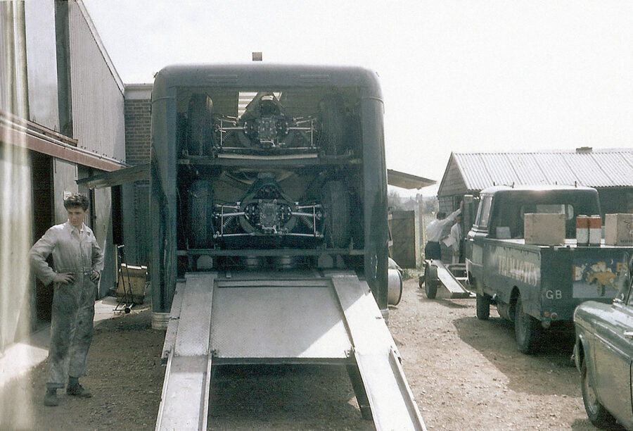 43-ch-196-dennis-london-lotus_cmyk-2
