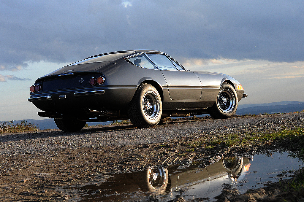 Ferrari 365 GTB 4 Daytona 11