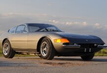 Ferrari 365 GTB/4 Daytona Ferrari 365 GTB/4 Daytona