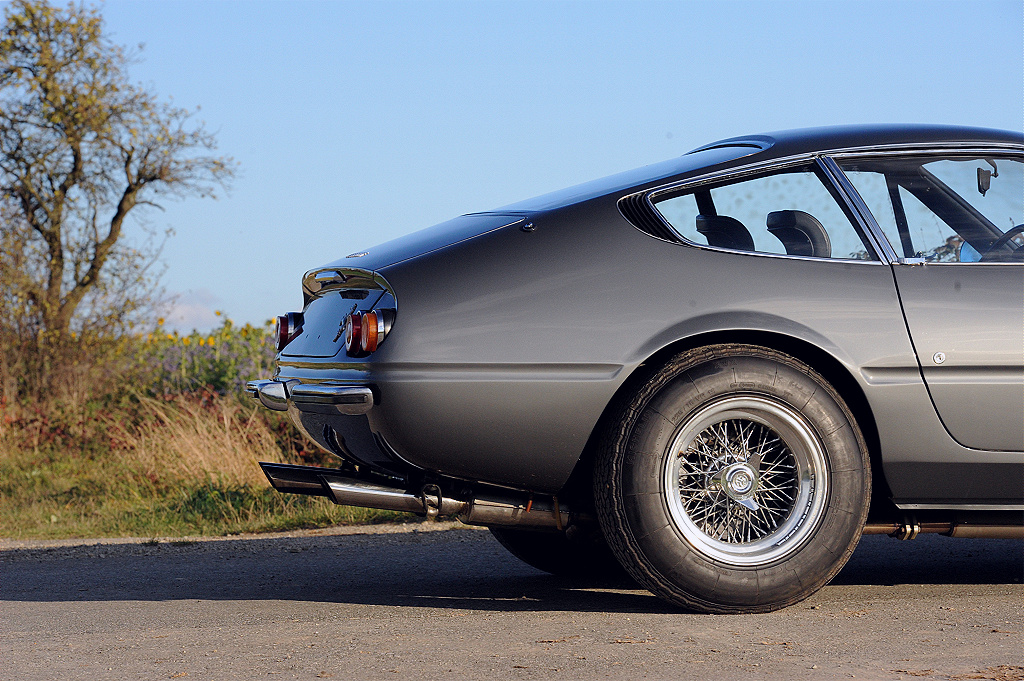 Ferrari 365 GTB 4 Daytona 6