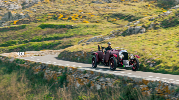 Screenshot 2025 05 29 at 08 15 37 Driving the Bentley Blower Jnr the ultimate blend of past present and future GRR