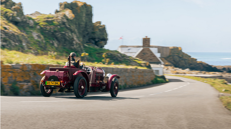 Screenshot 2025 05 29 at 08 15 48 Driving the Bentley Blower Jnr the ultimate blend of past present and future GRR