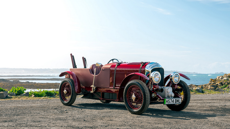 Screenshot 2025 05 29 at 08 17 03 Driving the Bentley Blower Jnr the ultimate blend of past present and future GRR
