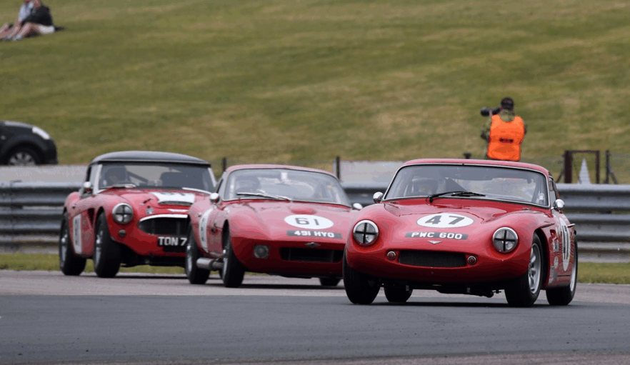GT & Sports Car Cup Race Preview: Thruxton Retro