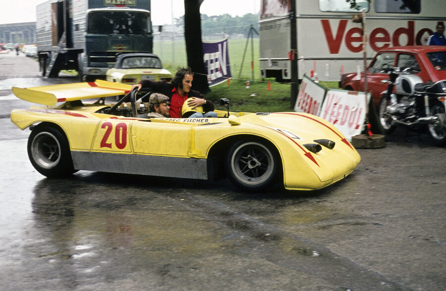 32-no-1973-020-greg-fischer-with-peter-kunz-lola-t70-mk-3b-special-chevrolet_cmyk-3