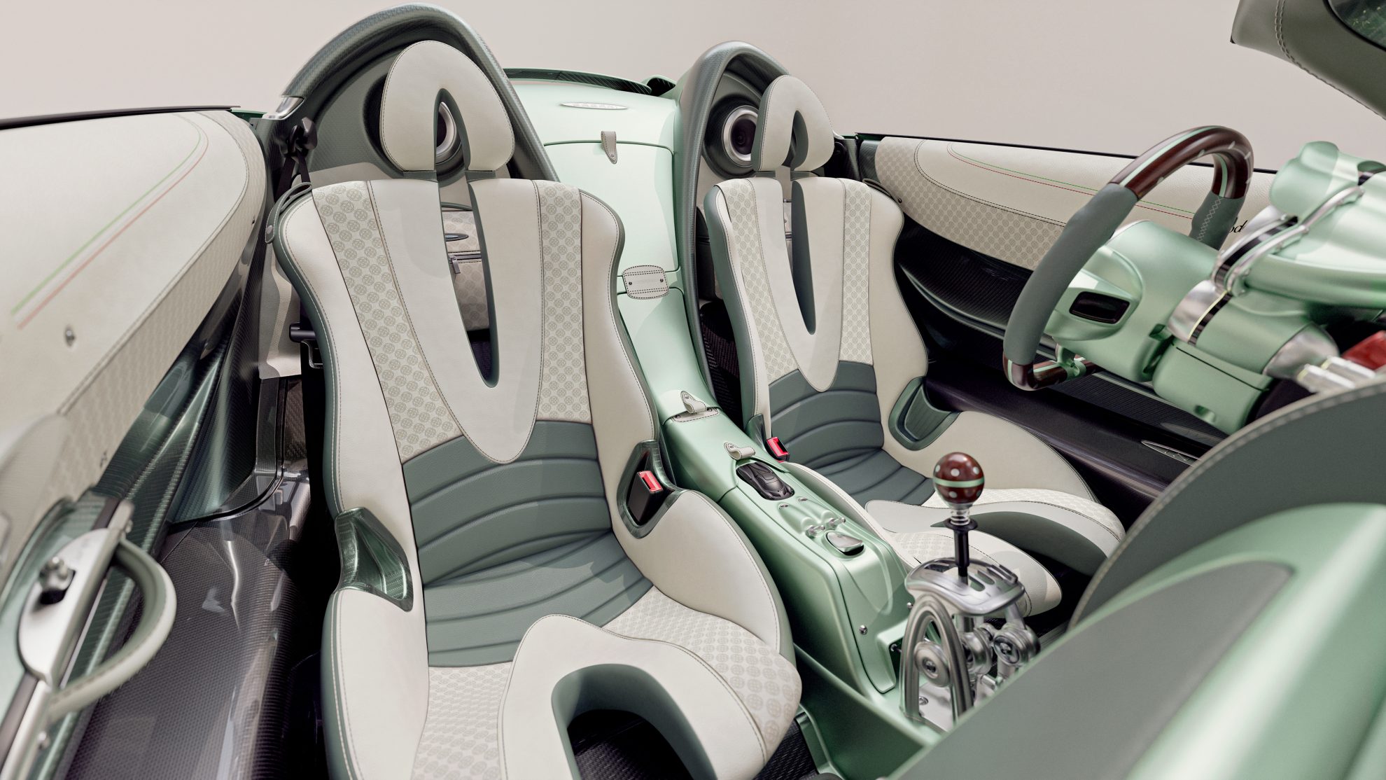 Pagani Huayra Codalunga Speedster int2 sRGB 1980x1114 1