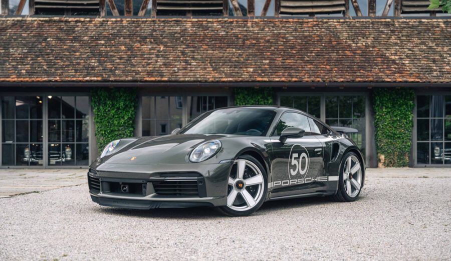 2025 Porsche 911