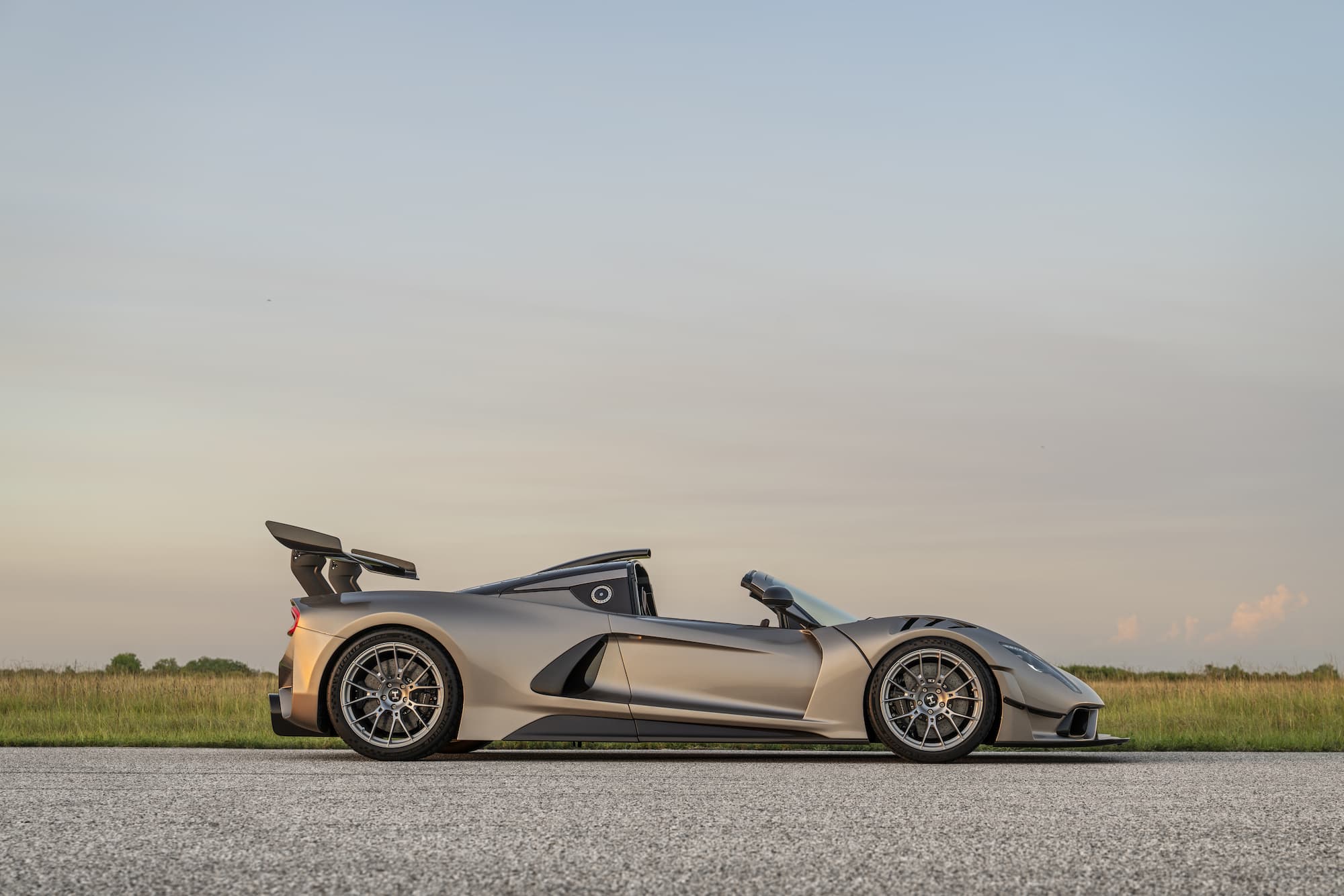 Hennessey Unveils 1 of 1 Manual Venom F5 with 2031 HP Low 14 1