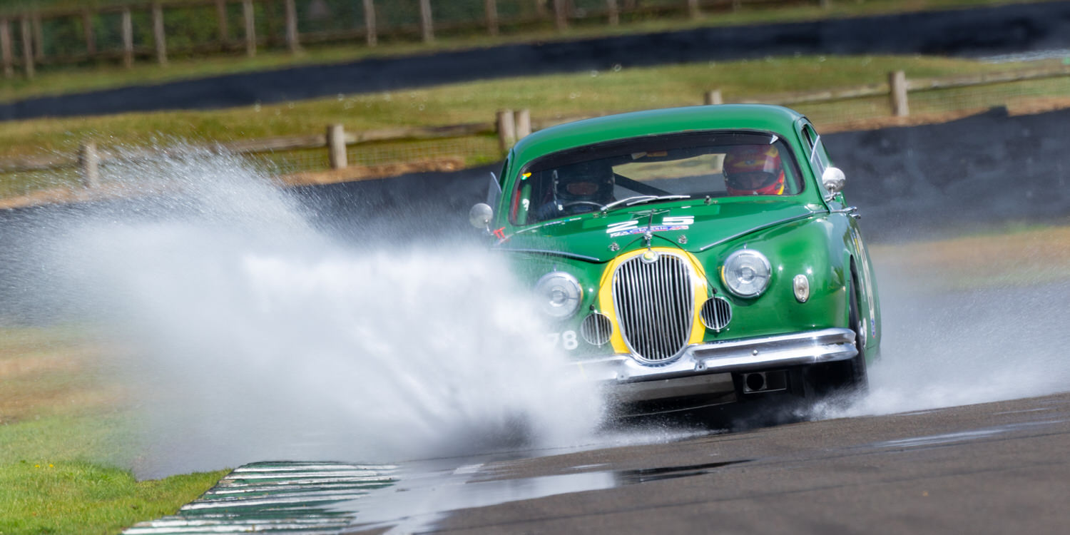 4 Jaguar Splash 1