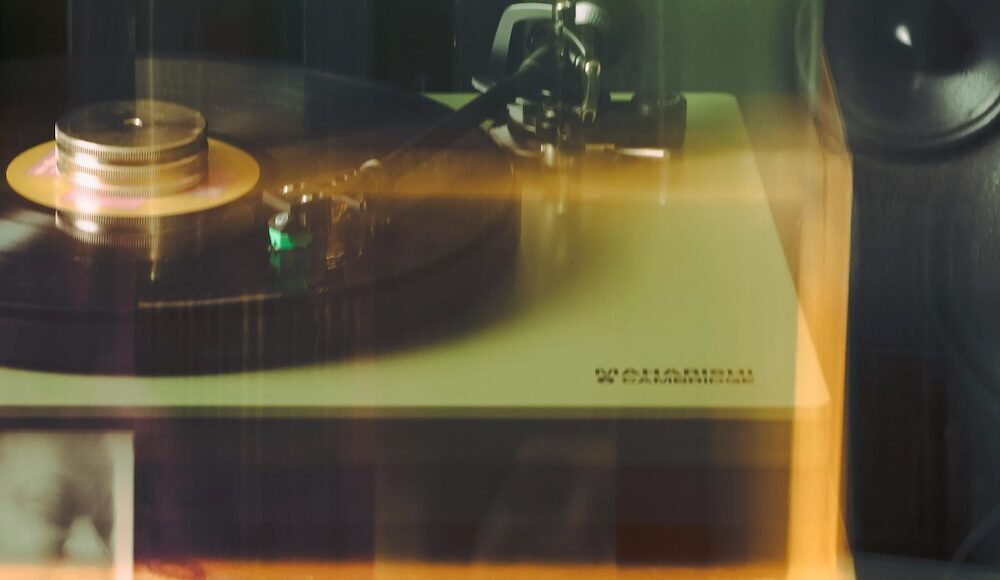 Cambridge Audio Alva ST Maharishi Turntable