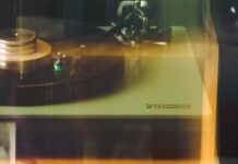 Cambridge Audio Alva ST Maharishi Turntable