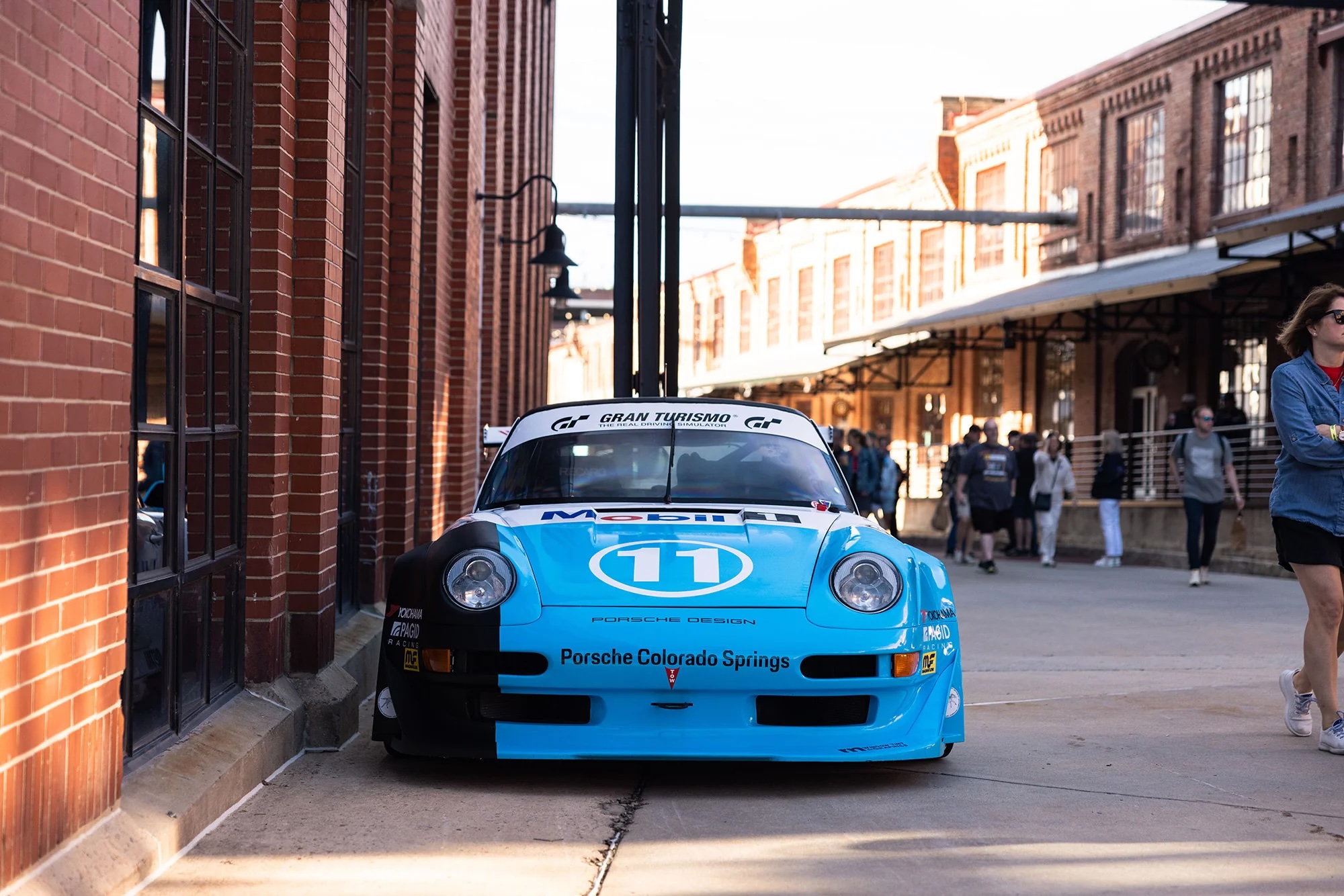 Moving East: Luftgekühlt 11 10 Moving East: Luftgekühlt 11