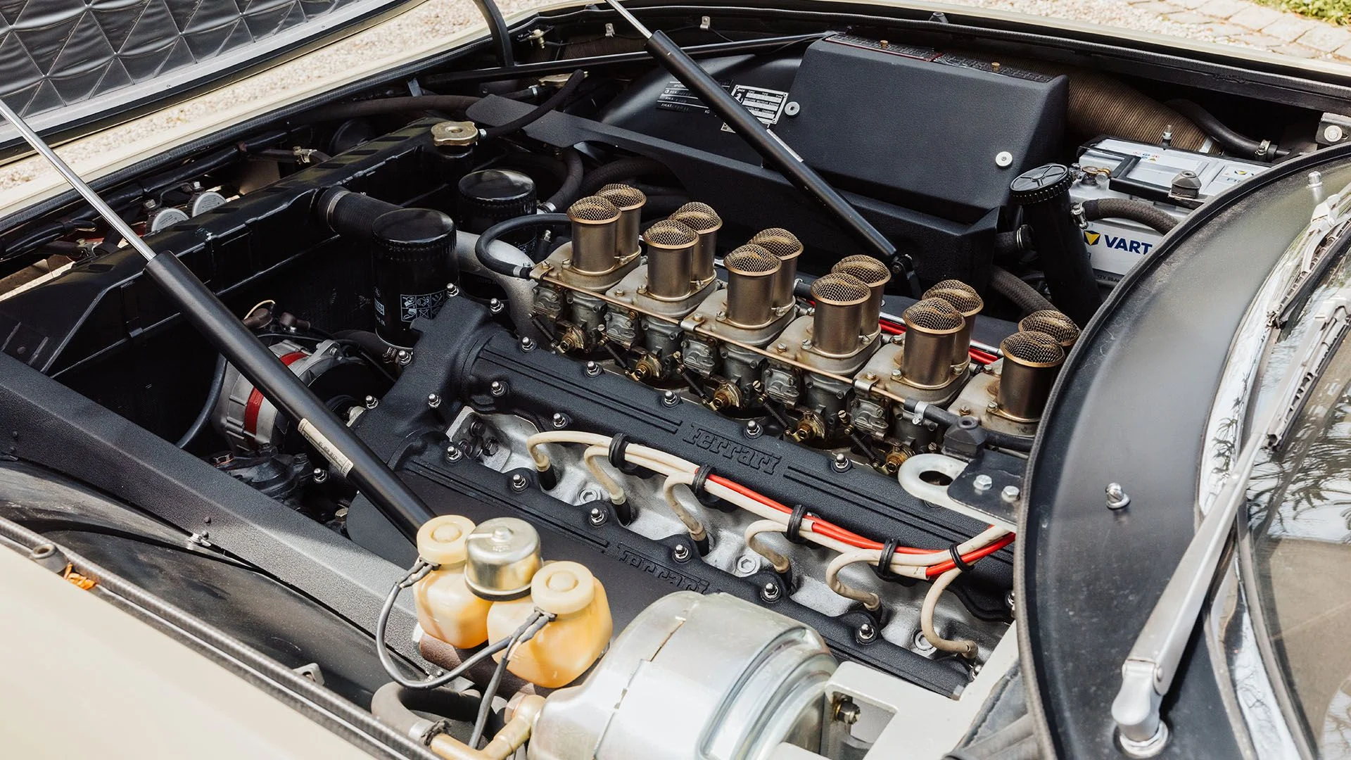 1970 Ferrari 365 GTB/4 Daytona “Plexi” 7 04