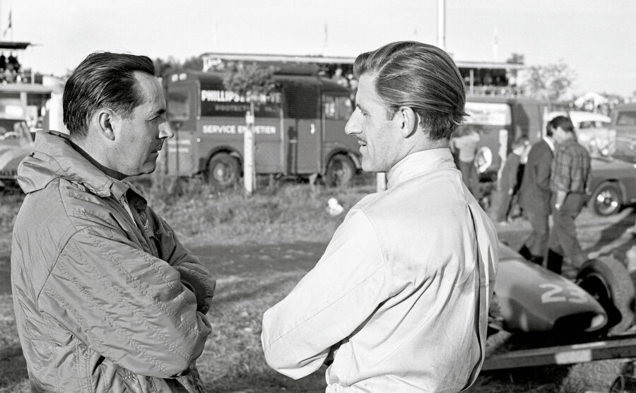 07-ab-1965-007-jack-brabham-and-graham-hill-guy-ligiers-brabham-bt6-ford-cosworth-sca-in-the-back_cmyk-6