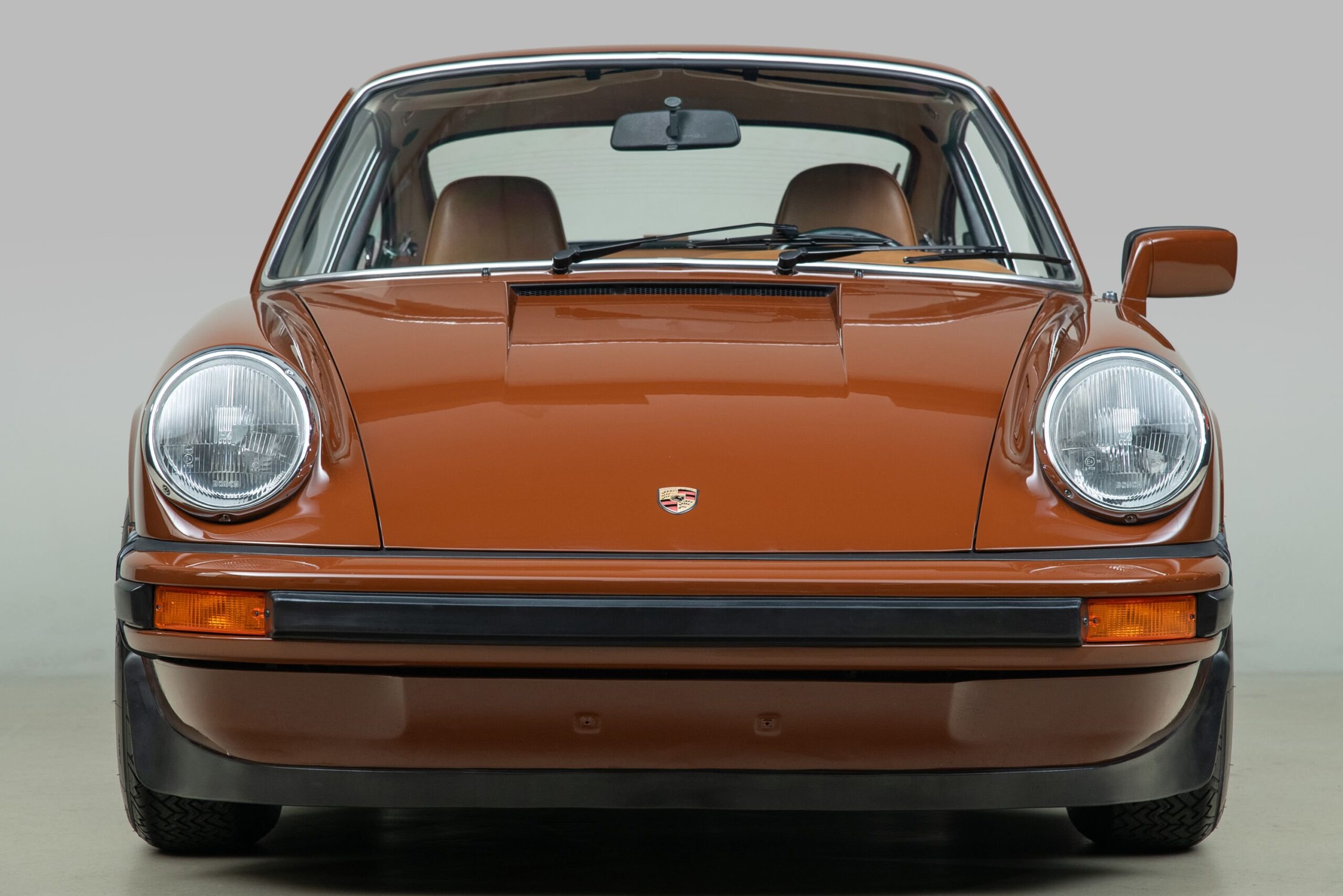 1976 Porsche 911 Carrera 2.7 MFI 2 5 3 scaled