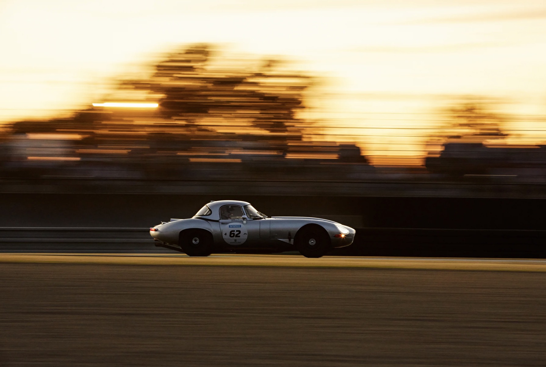 A Trackside Look From 2025 LeMans Classic 23 Bildschirmfoto 2025 11 13 um 08.59.24