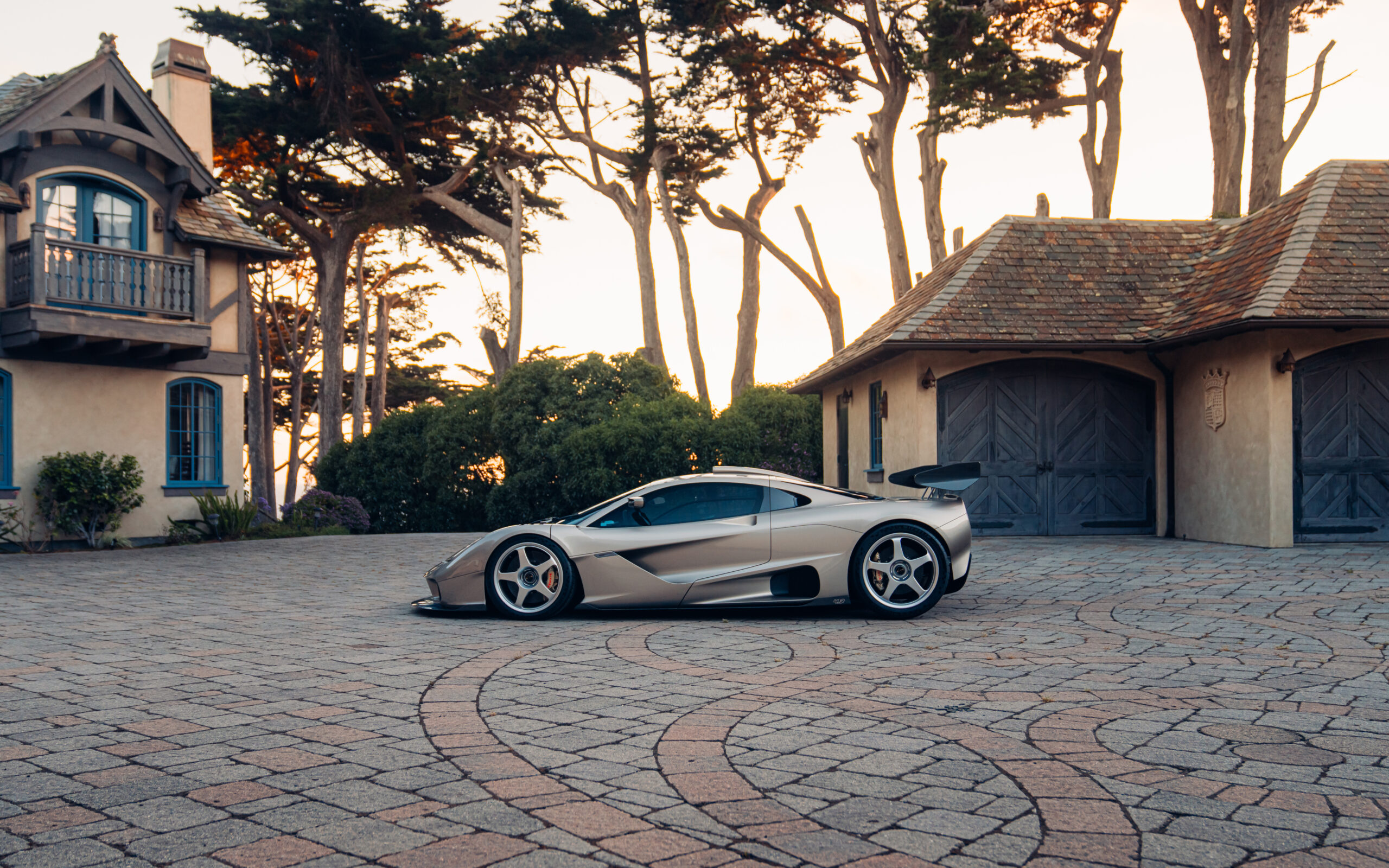 Gordon Murray Special Vehicles S1 LM 1398448 scaled