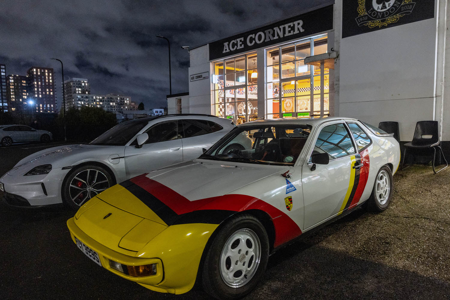 Porsche Night 924 3720