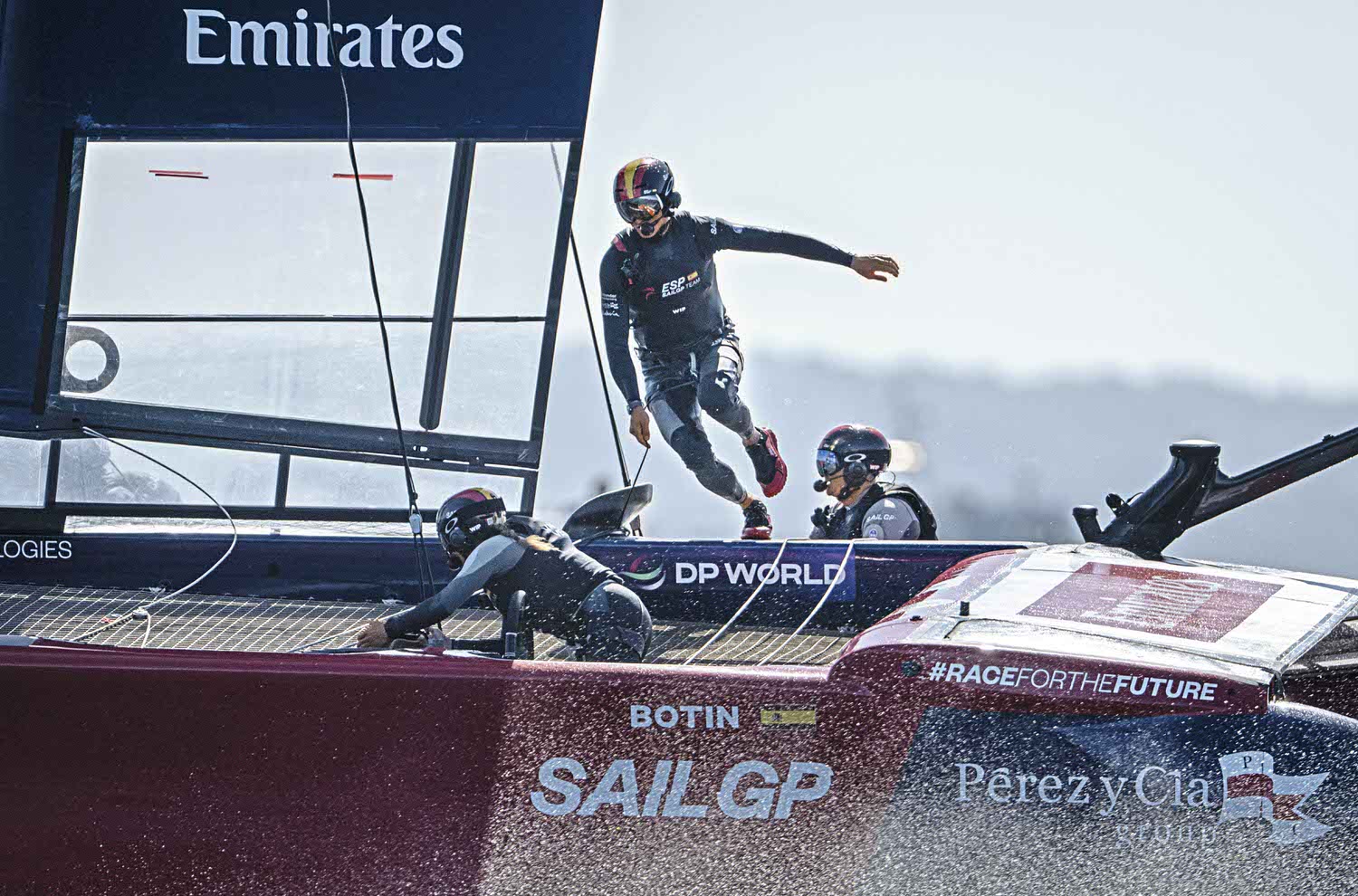 Sailing On The Edge 7 RP2 4992