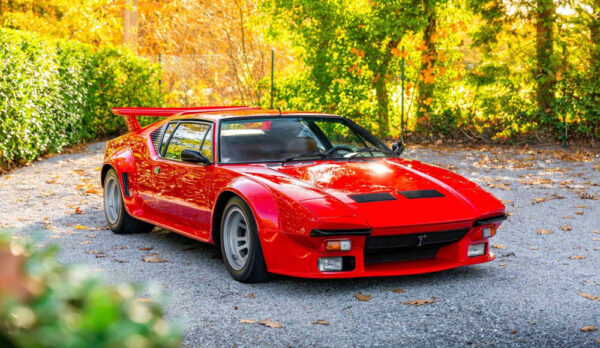 1984 De Tomaso Pantera GT5
