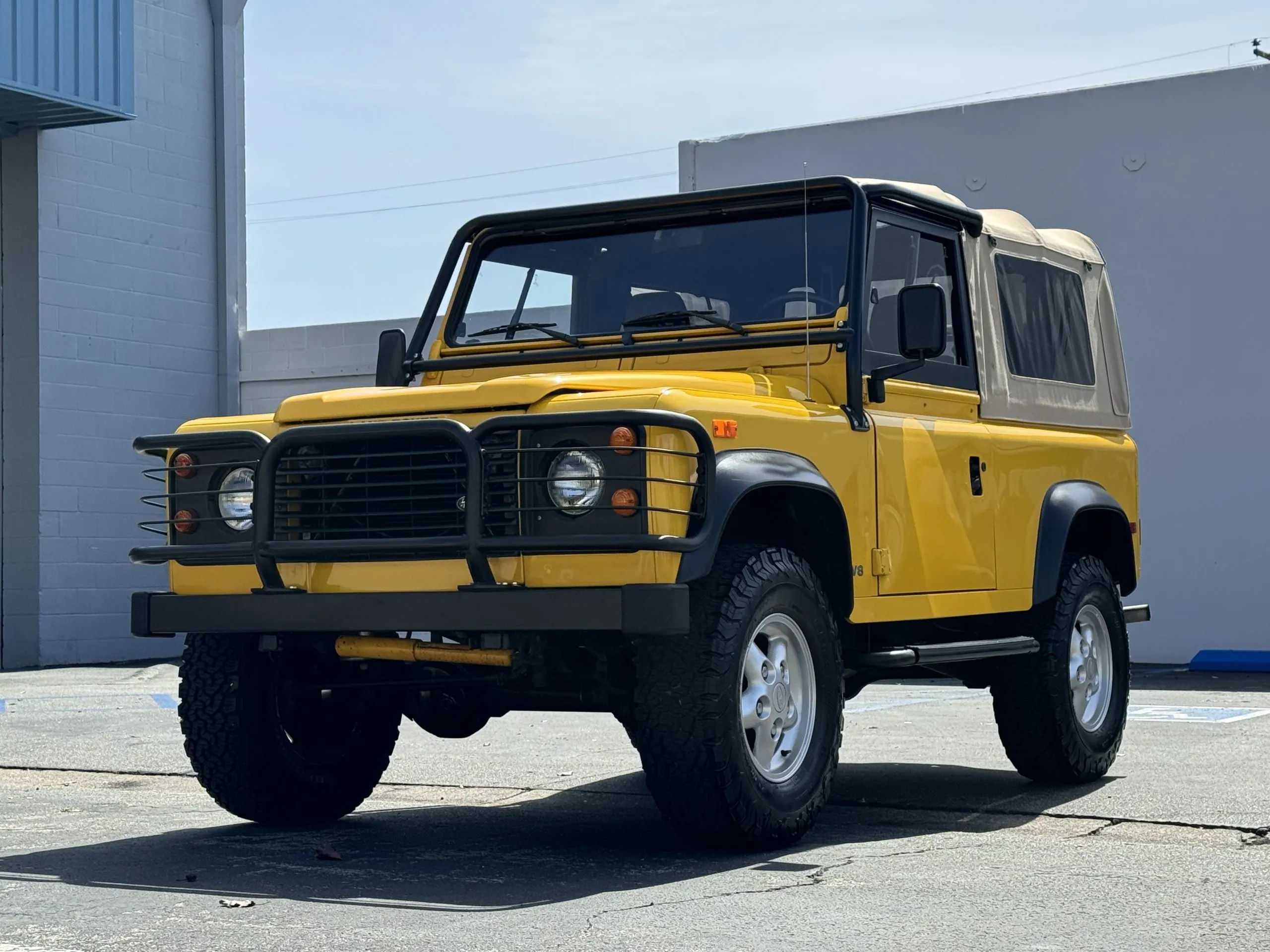 1994 Land Rover NAS Defender 90 Convertible 2 12