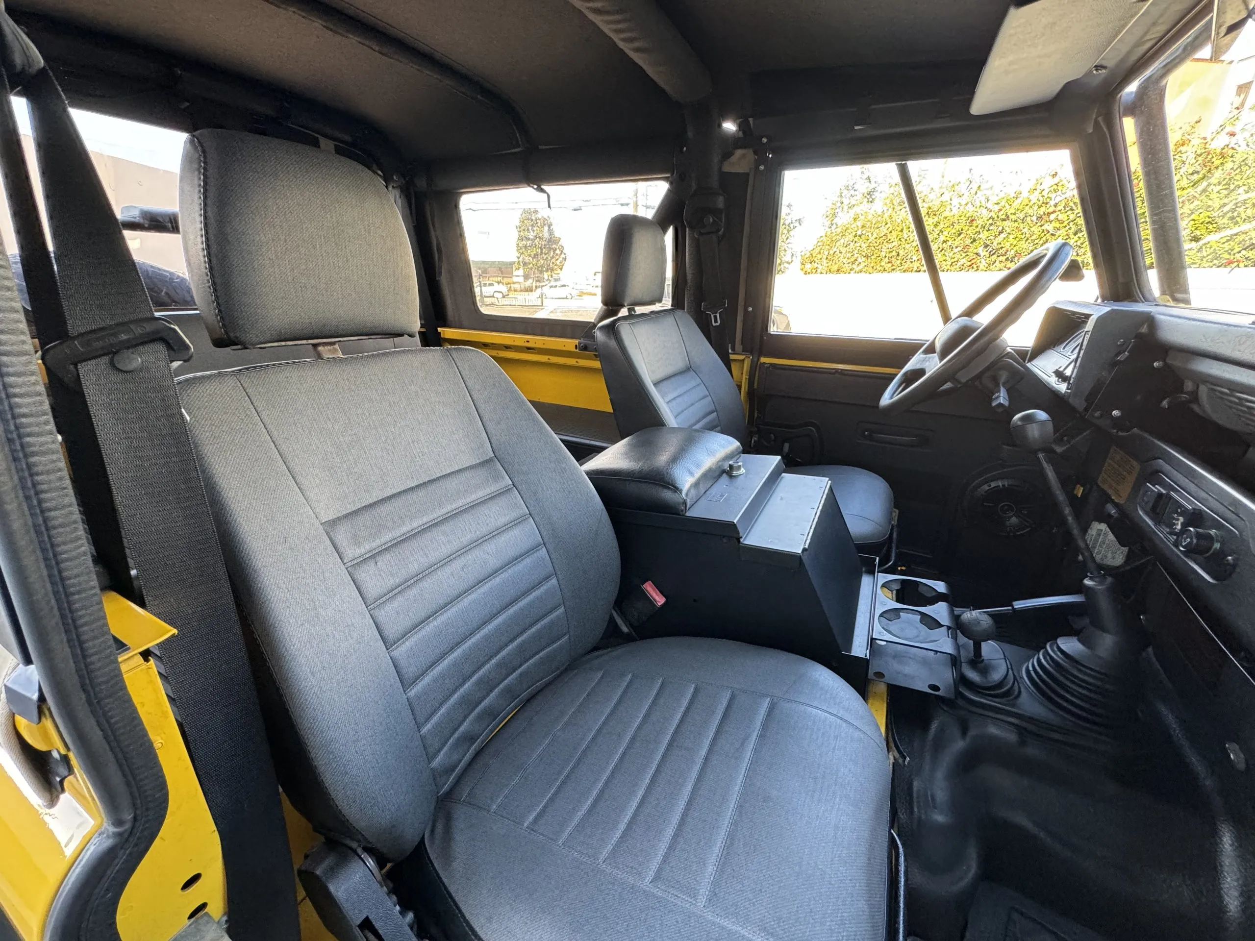 1994 Land Rover NAS Defender 90 Convertible 4 14