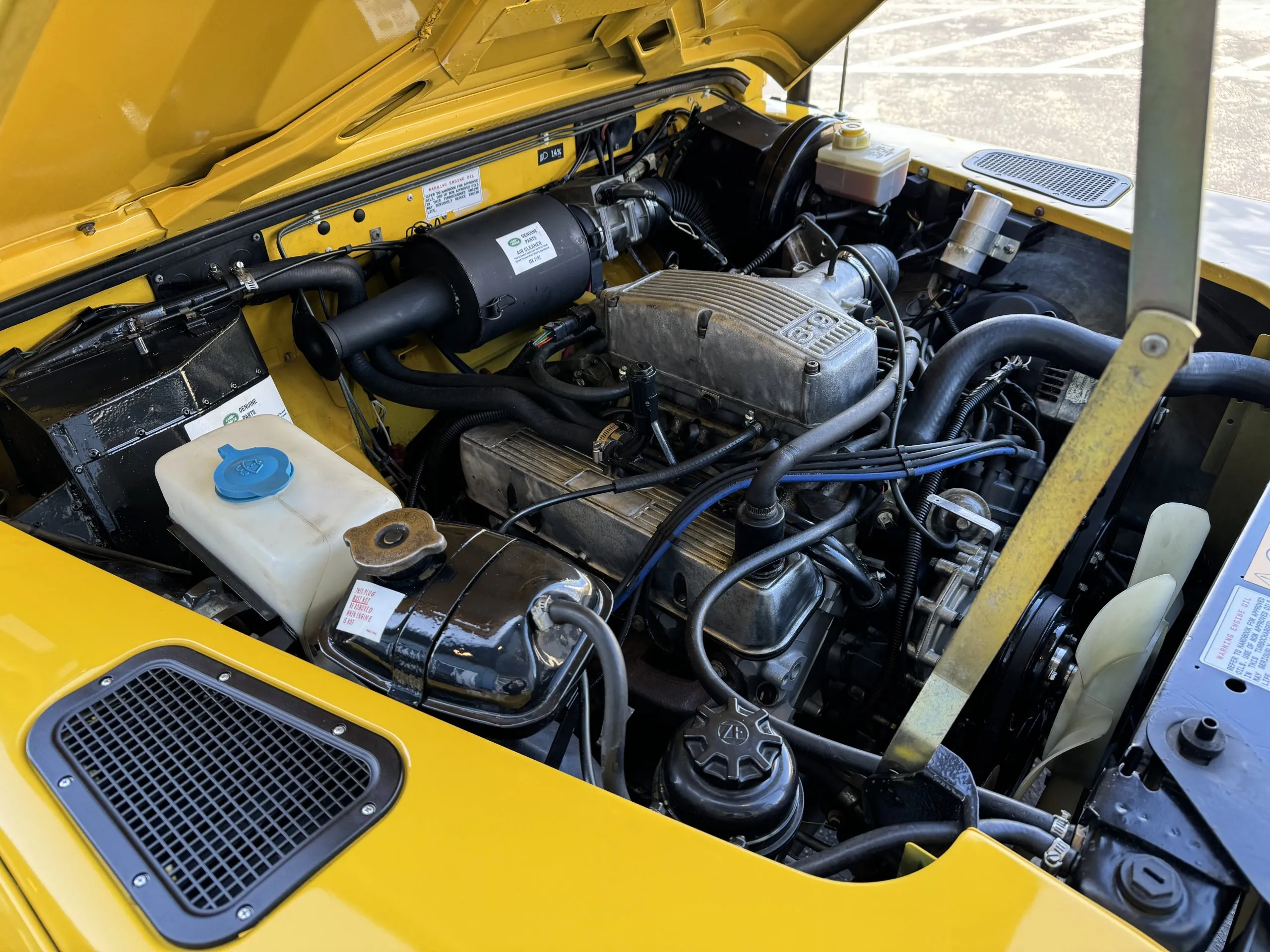 1994 Land Rover NAS Defender 90 Convertible 6 16