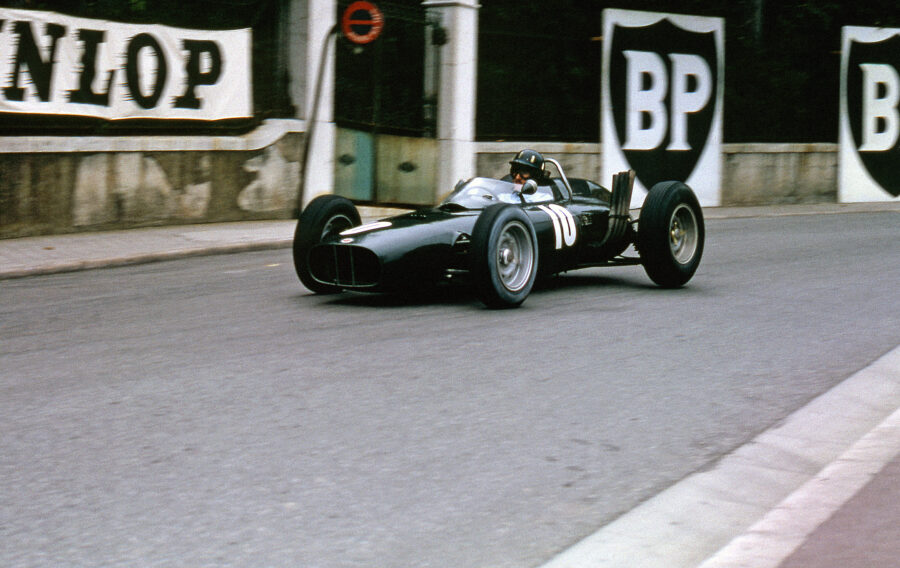 14-mc-1962-graham-hill-brm-p57-old-faithful_coated