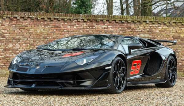 2020 Lamborghini Aventador SVJ Roadster “Ad Personam”