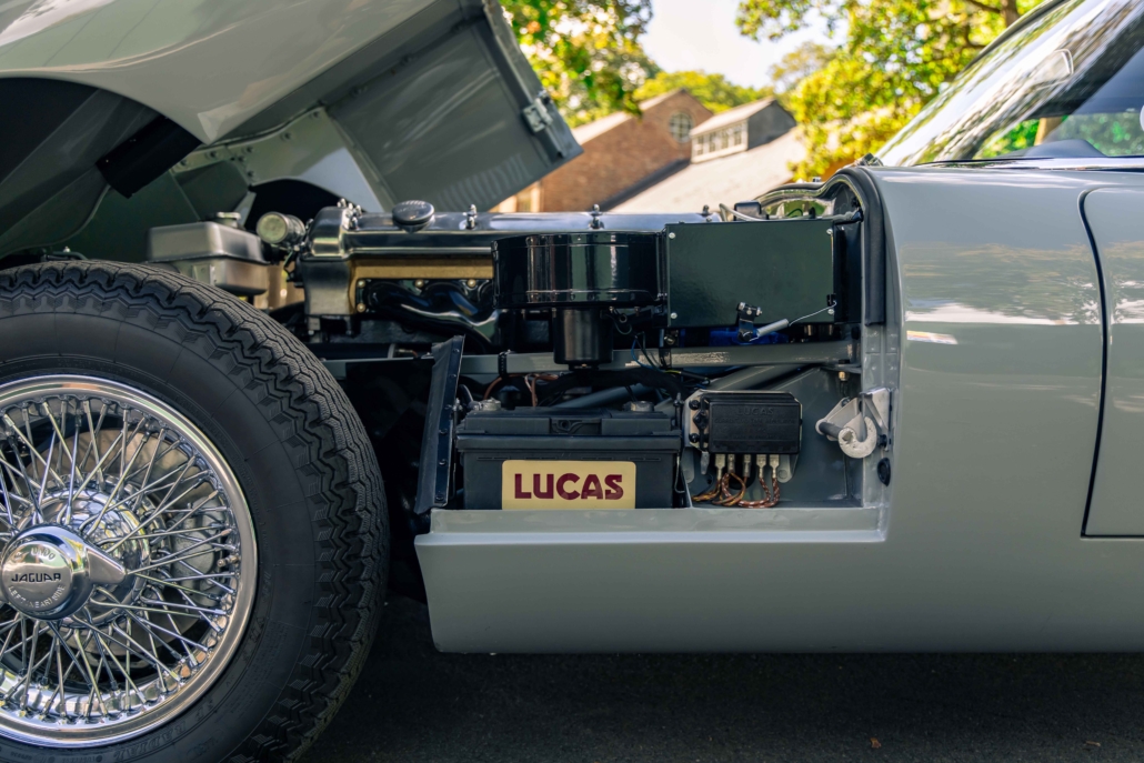 1961 Jaguar E-Type Series 1 3.8 FHC – Flat Floor 9 8 2