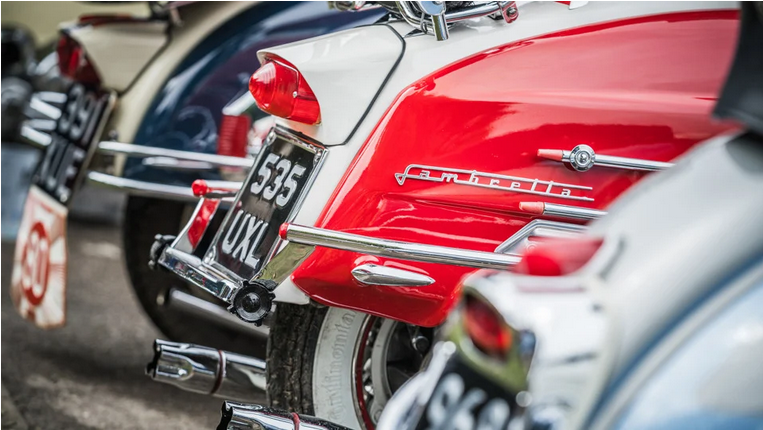 Screenshot 2026 01 14 at 23 48 52 Goodwood Revival will host a swarm of Vespas in 2026 GRR