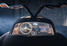 Shabby Chic Gullwing Sets A New Record In Paris