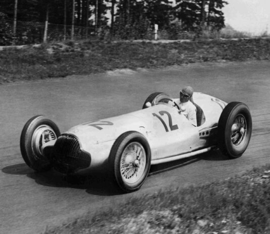 The Motorsport Scrapbook (56) The Motorsport Scrapbook (56)