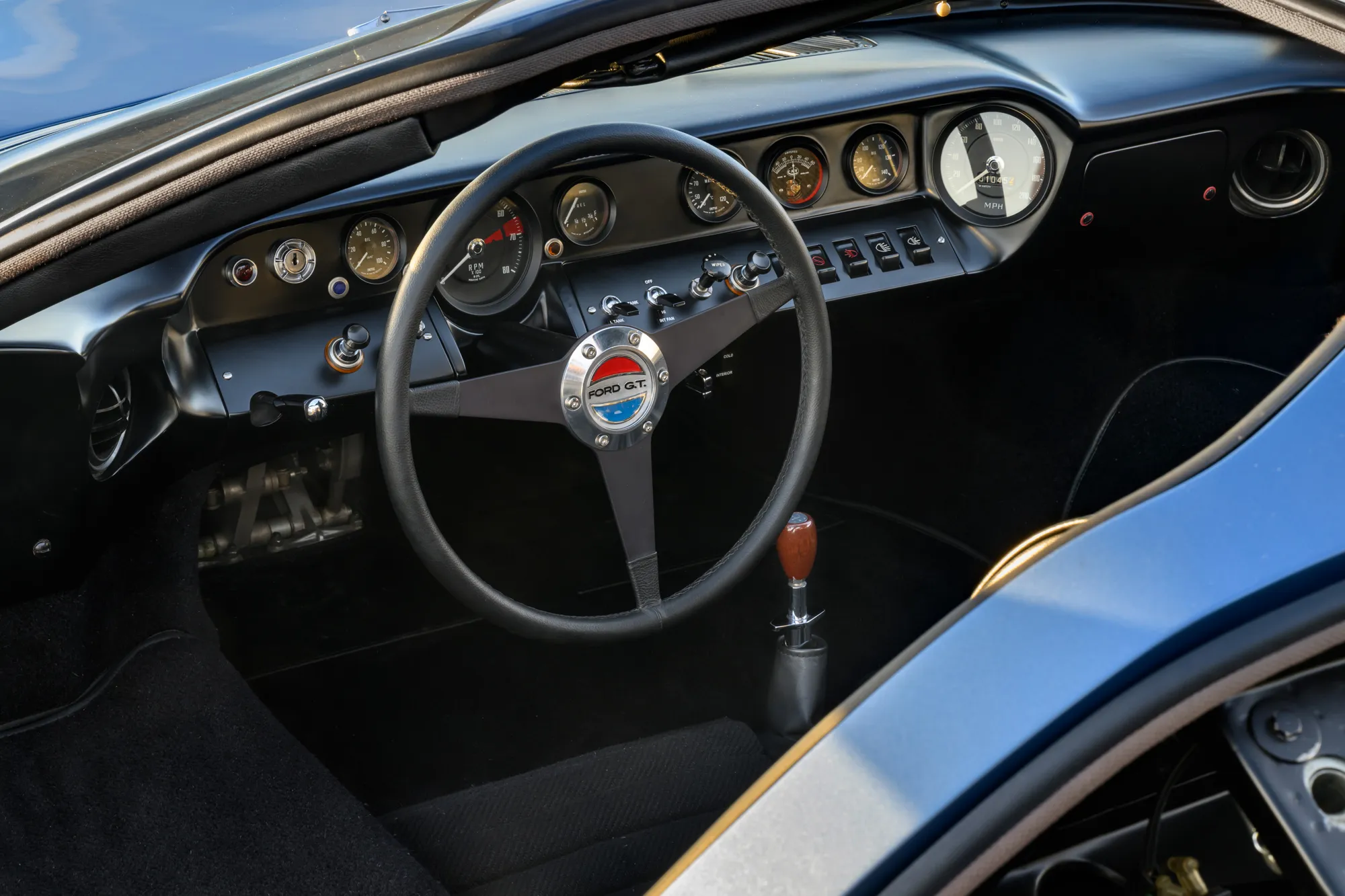 1966 Ford GT40 MK III LHD Prototype 5 20