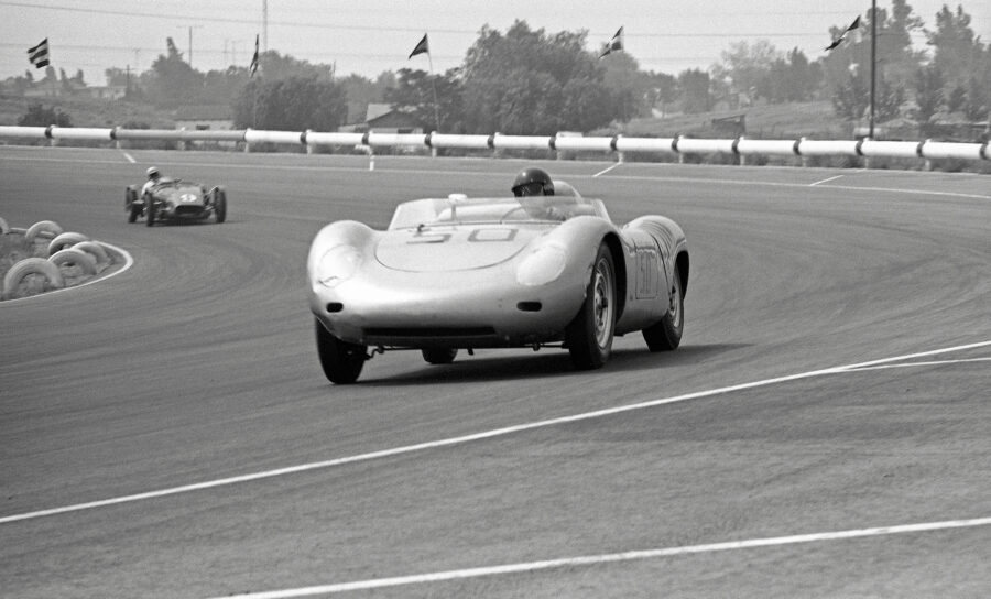 31-rs-1959-016-ken-miles-porsche-718-rsk_coated